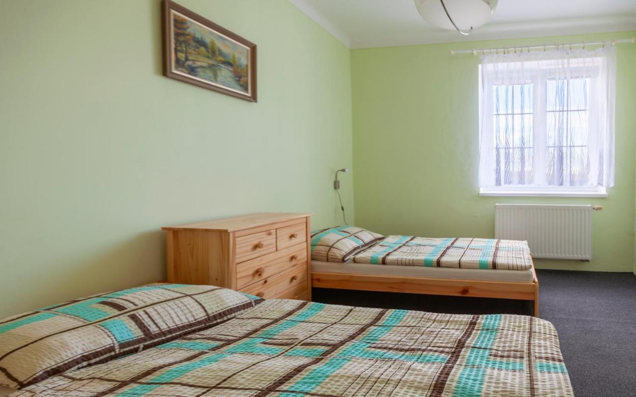 Bítov Apartmany Domek U Lesa מראה חיצוני תמונה
